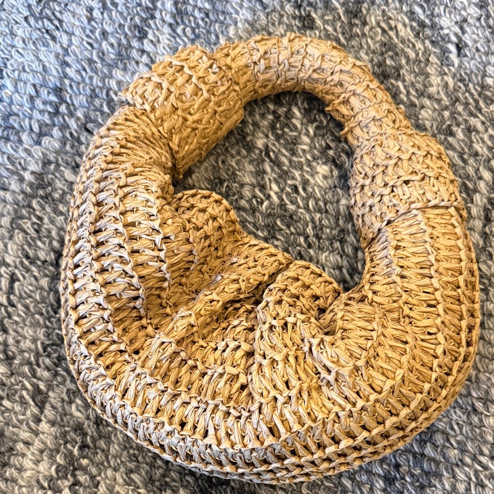 Summer Raffia Handbag - Picture 2 of 6